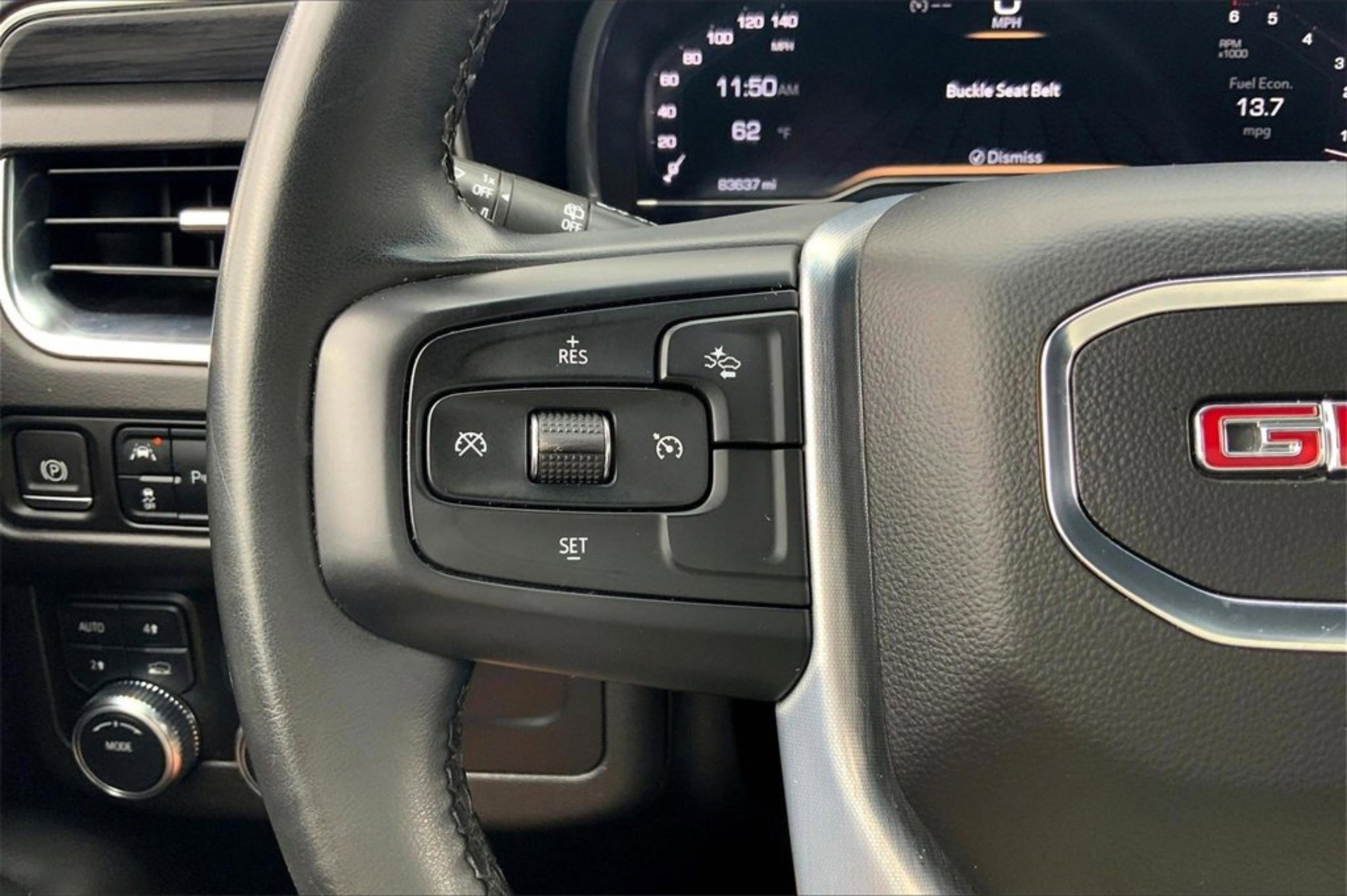 Used 2023 GMC Yukon SLT image 19