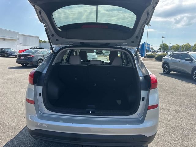 Used 2020 Hyundai Tucson Value FWD image 16