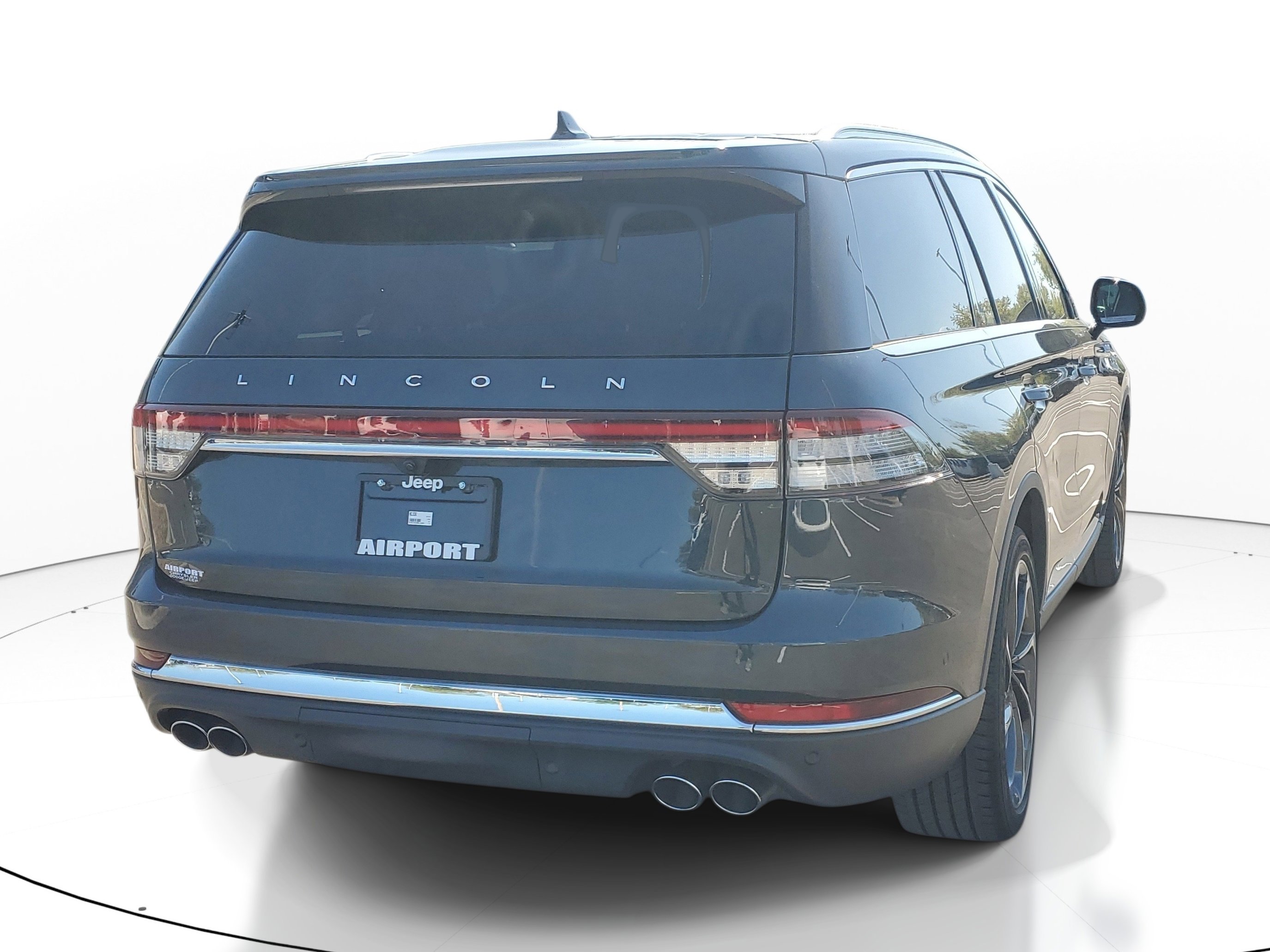 Used 2022 Lincoln Aviator Reserve w/ Equipment Group 201A image 5