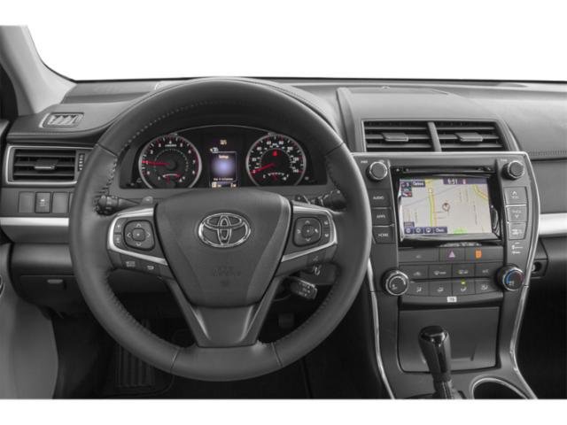 Used 2015 Toyota Camry SE FWD image 8
