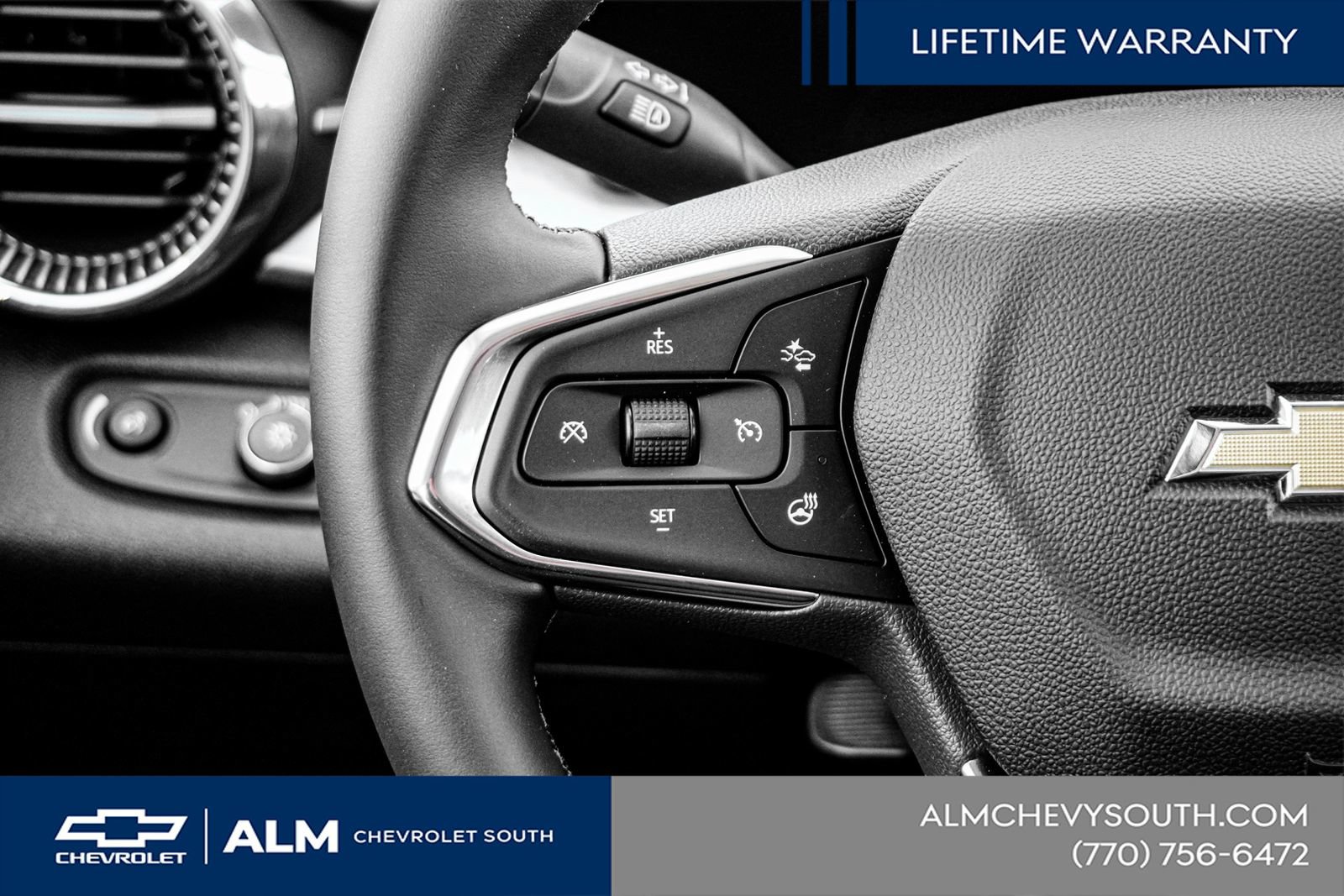 New 2025 Chevrolet Trax LT w/ Sunroof Package FWD image 30
