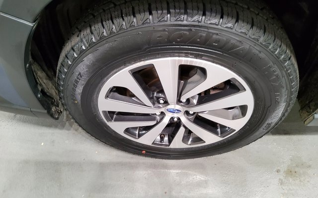 Used 2024 Subaru Outback Premium image 34