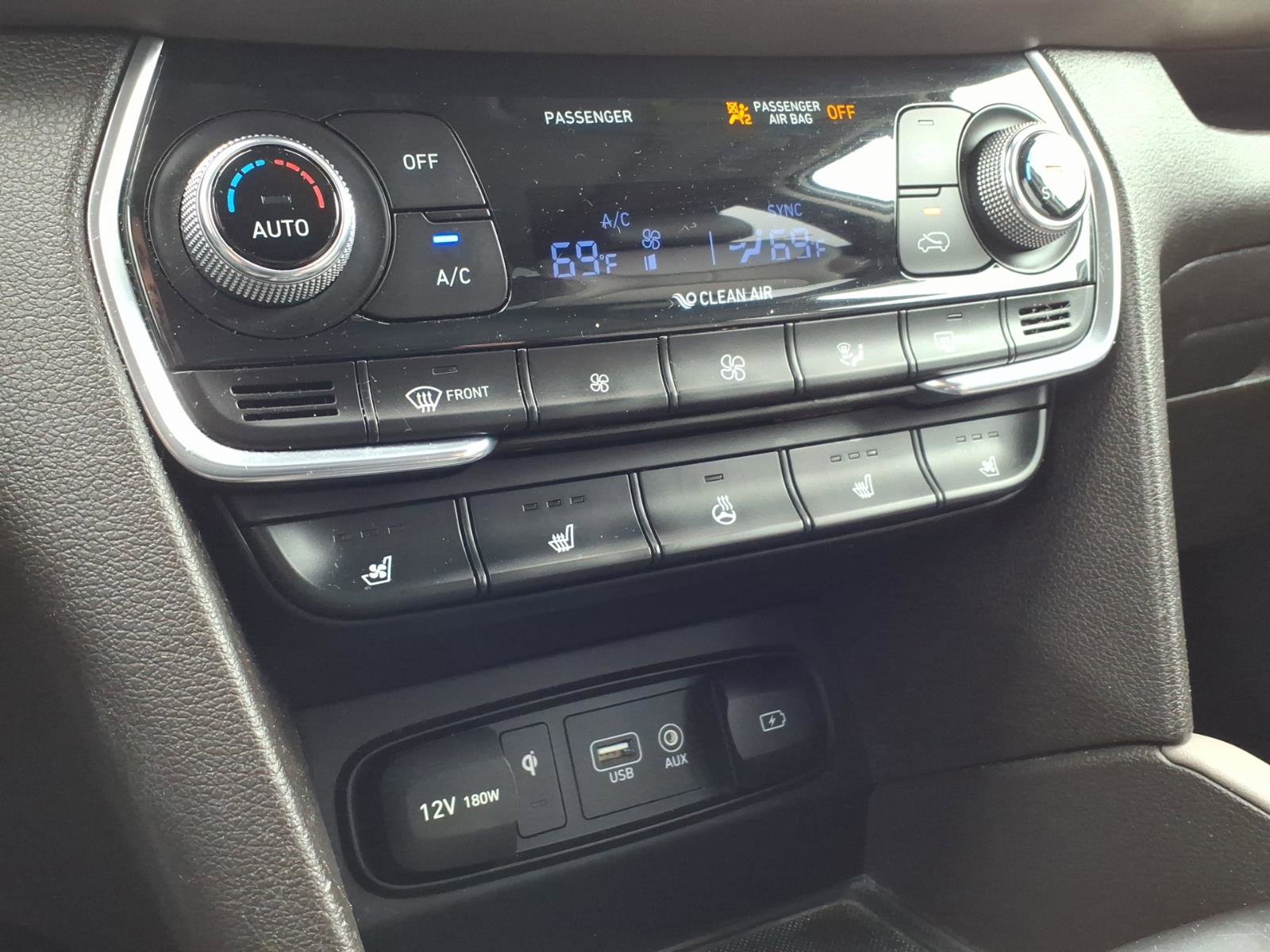 Used 2019 Hyundai Santa Fe FWD image 30