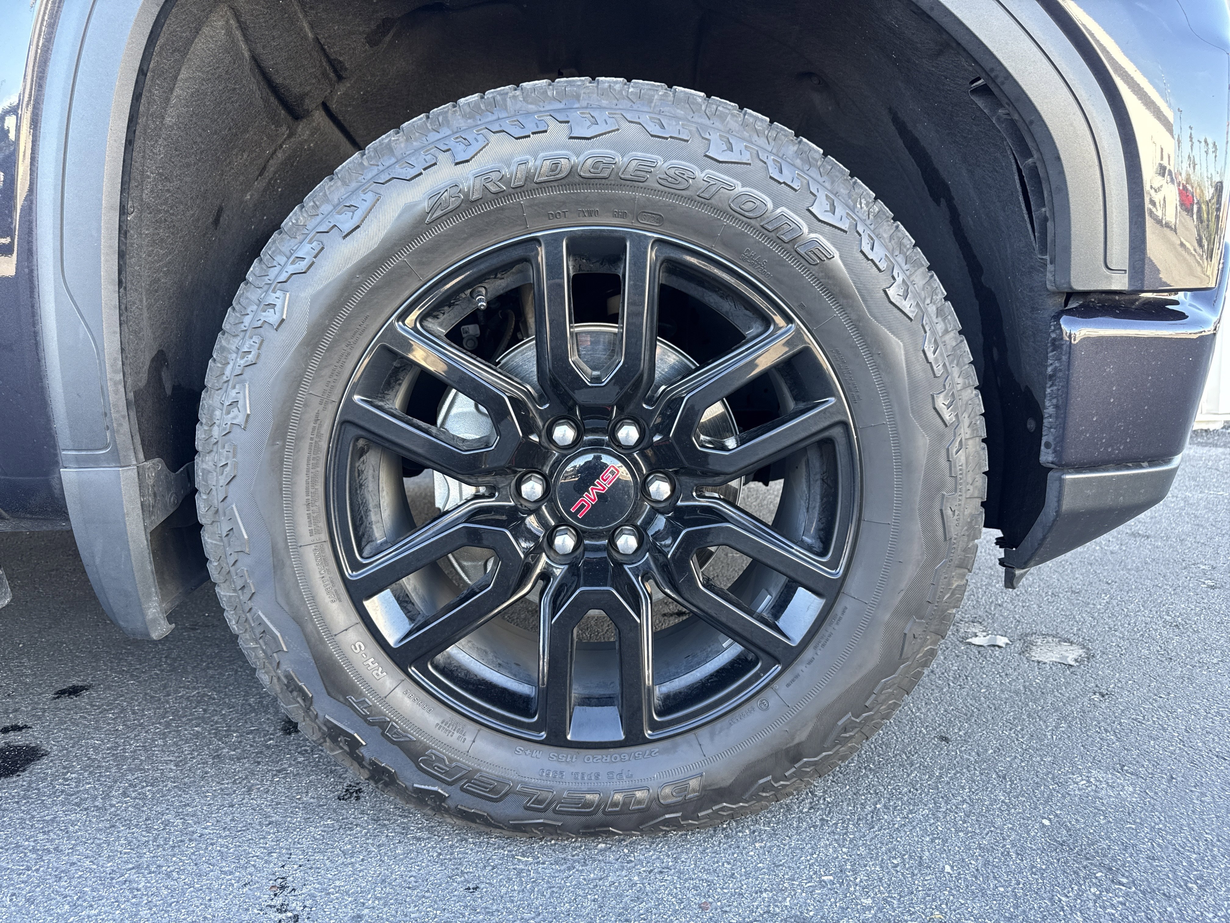 Used 2025 GMC Sierra 1500 Elevation image 37