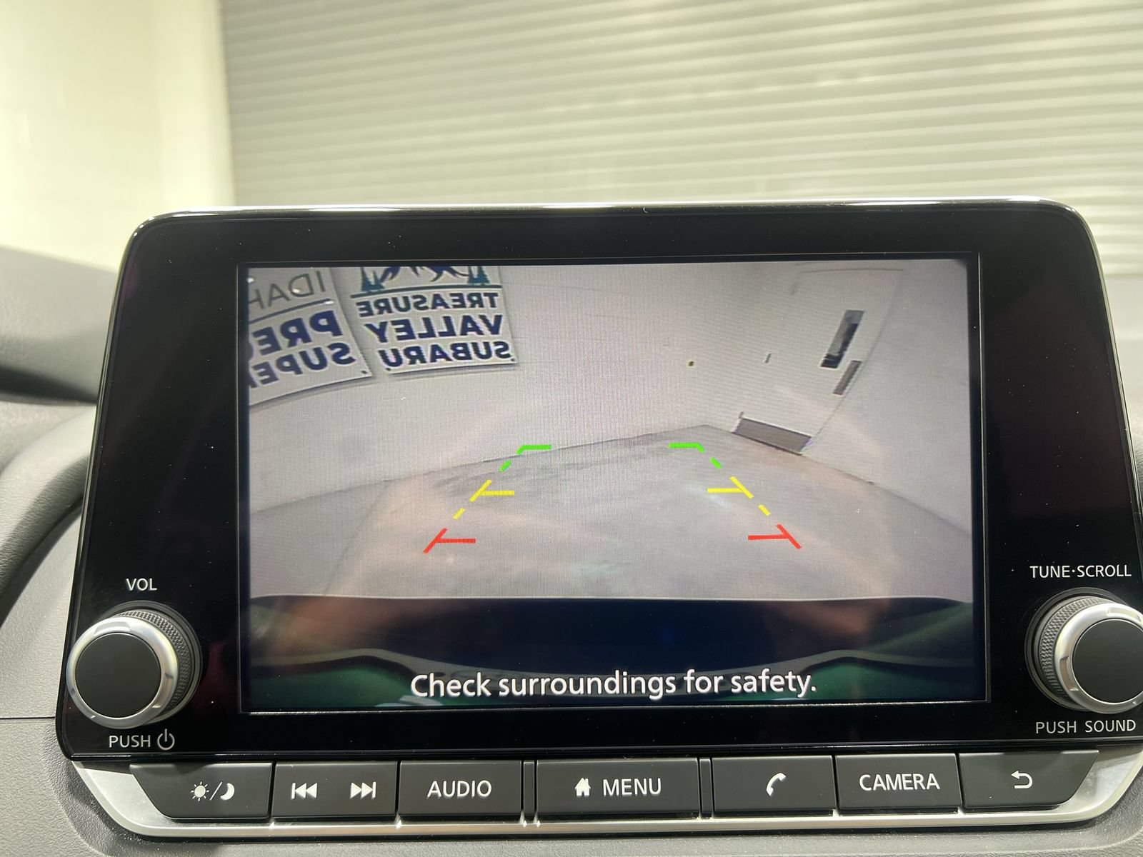 Used 2025 Nissan Rogue SV AWD/4WD image 17