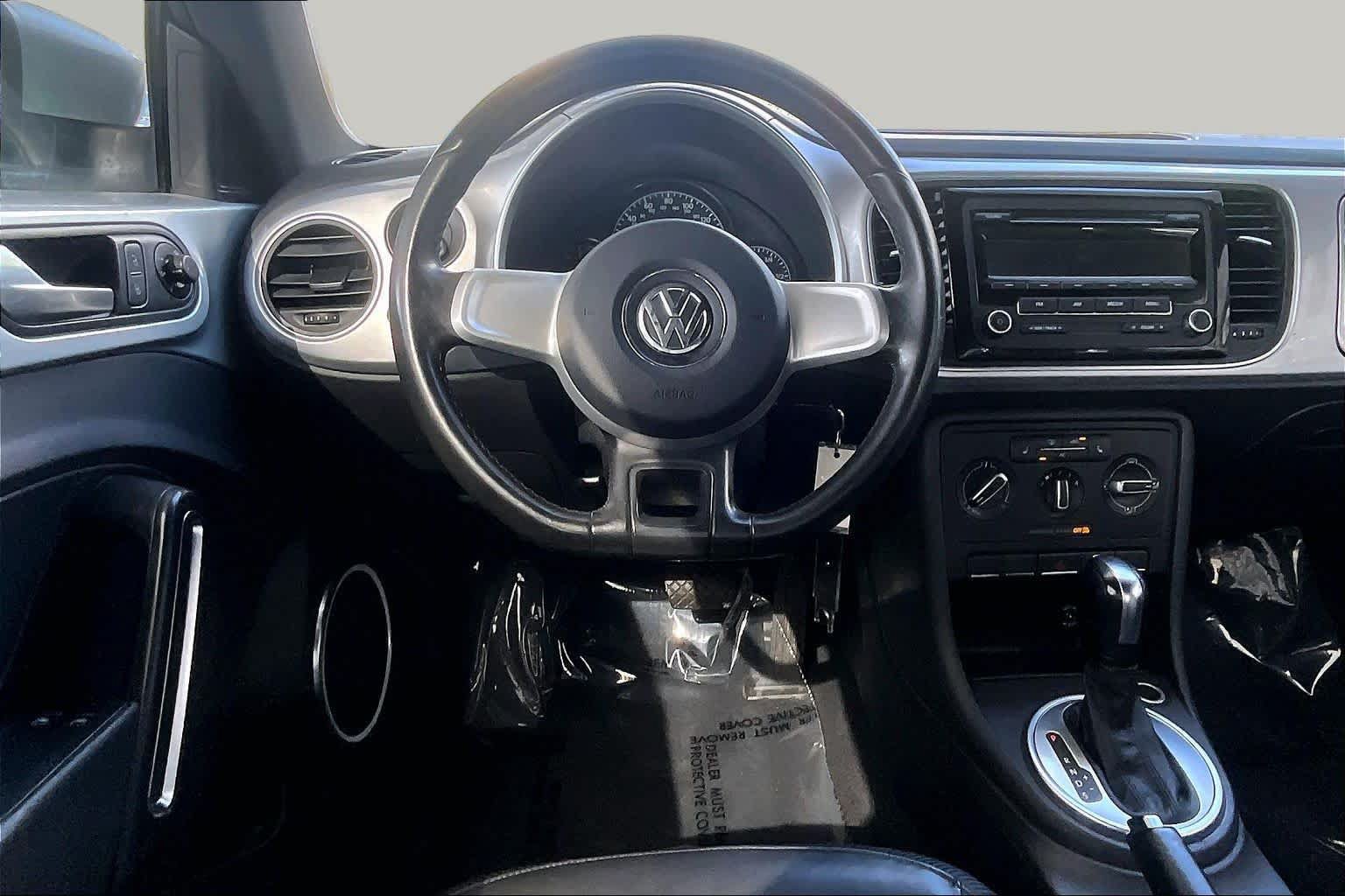 Used 2012 Volkswagen Beetle 2.5 FWD image 5