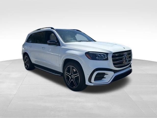 Used 2025 Mercedes-Benz GLS 450 4MATIC image 9