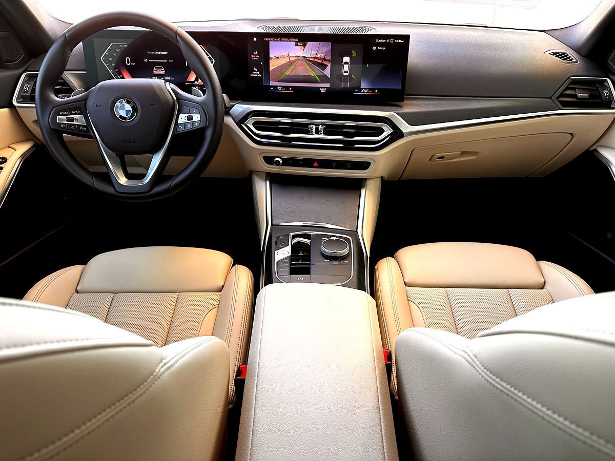 Certified 2024 BMW 330i Sedan w/ Convenience Package image 28