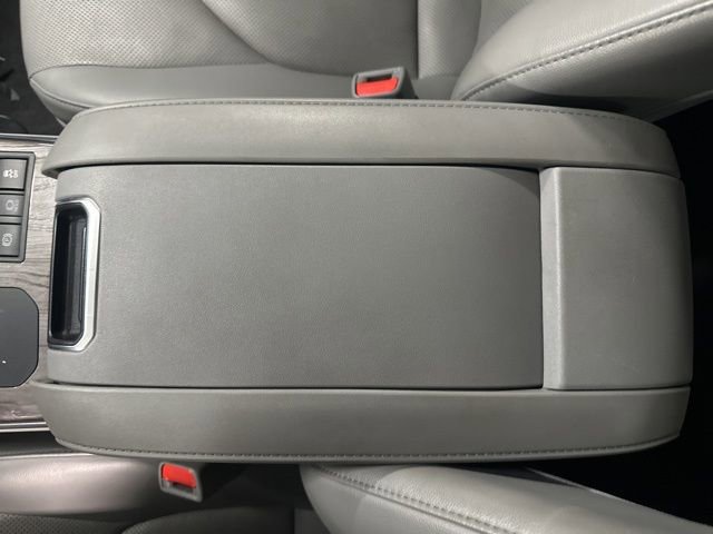 Used 2023 Toyota Highlander Platinum image 17