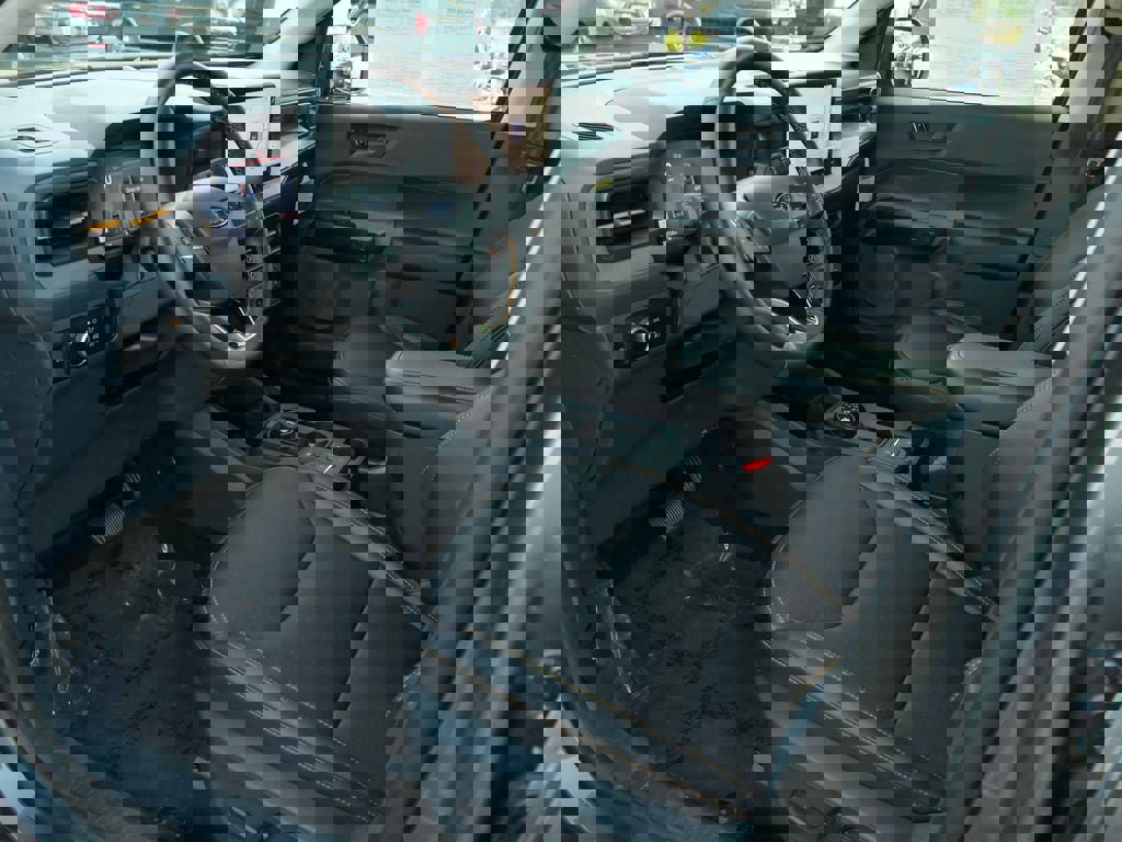 Used 2025 Ford Maverick Tremor image 13