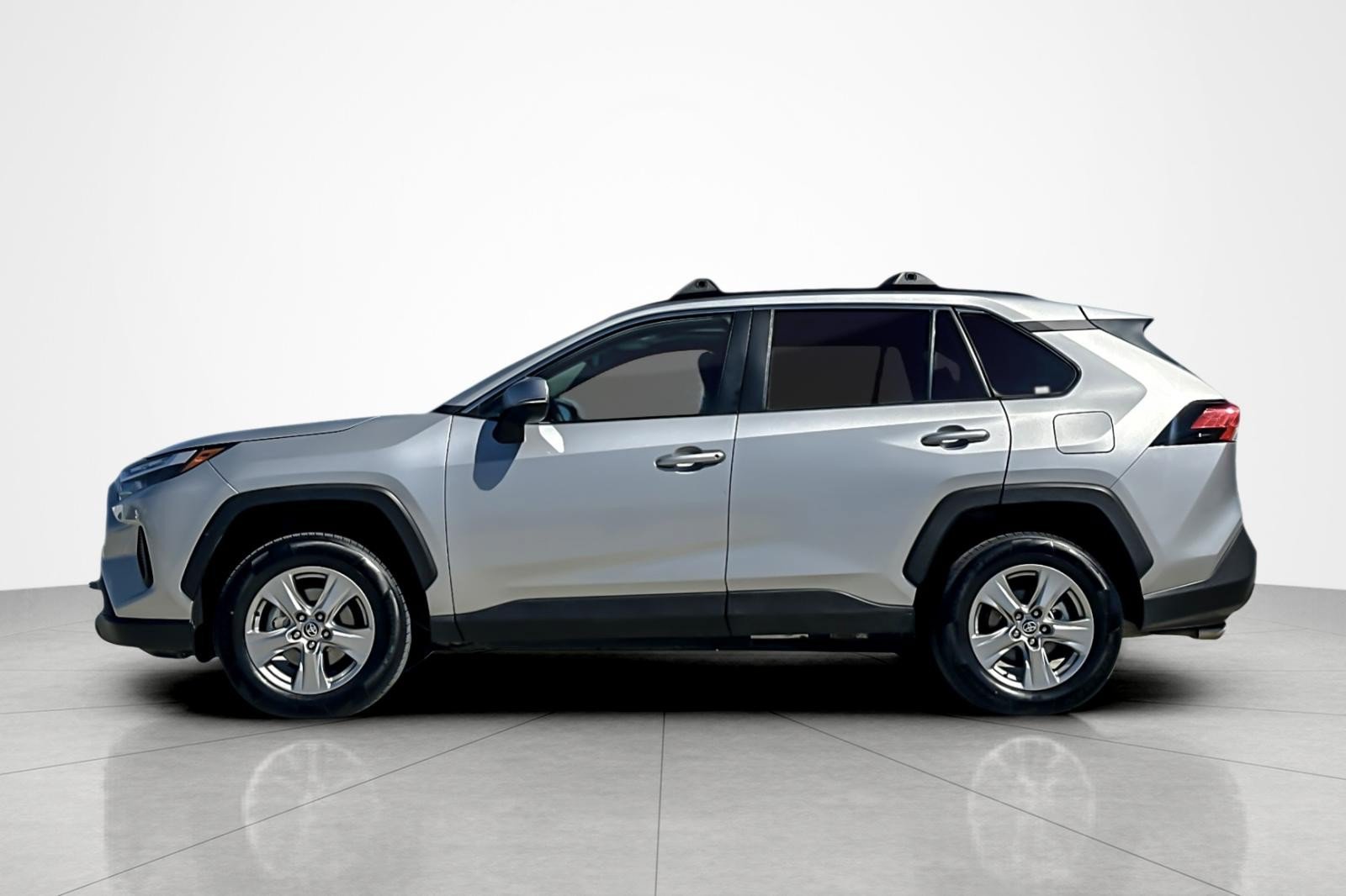 Certified 2024 Toyota RAV4 XLE w/ Convenience Package AWD/4WD image 2