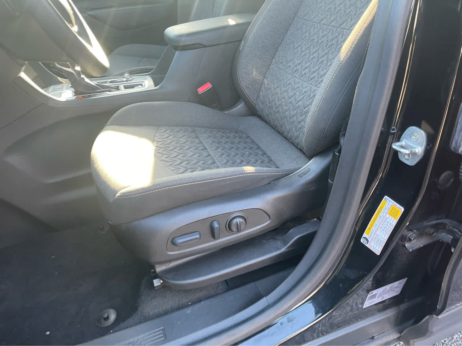 Used 2022 Chevrolet Equinox LT AWD/4WD image 12