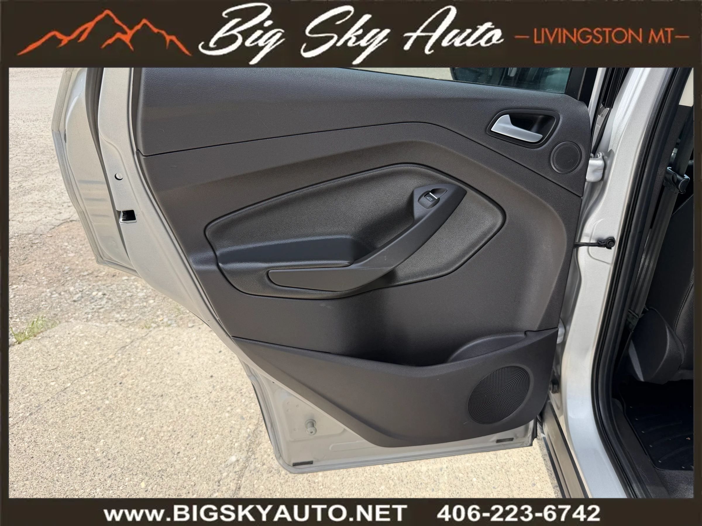 Used 2015 Ford Escape Titanium AWD/4WD image 15