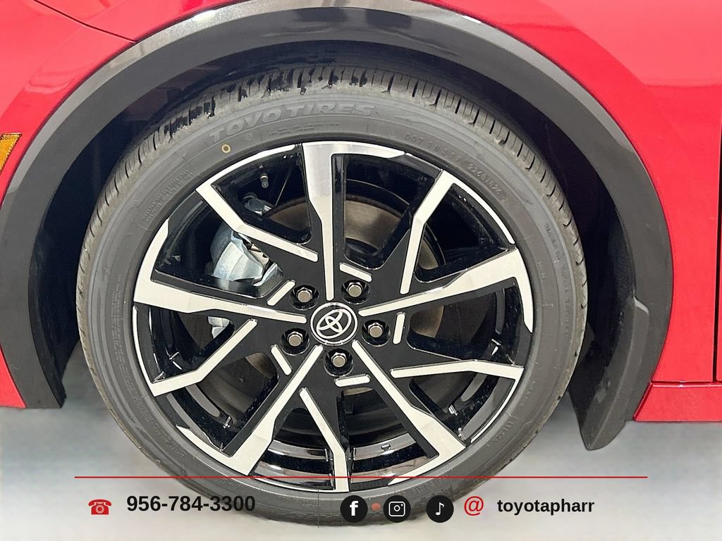 New 2026 Toyota Prius Plug-In Hybrid FWD image 28