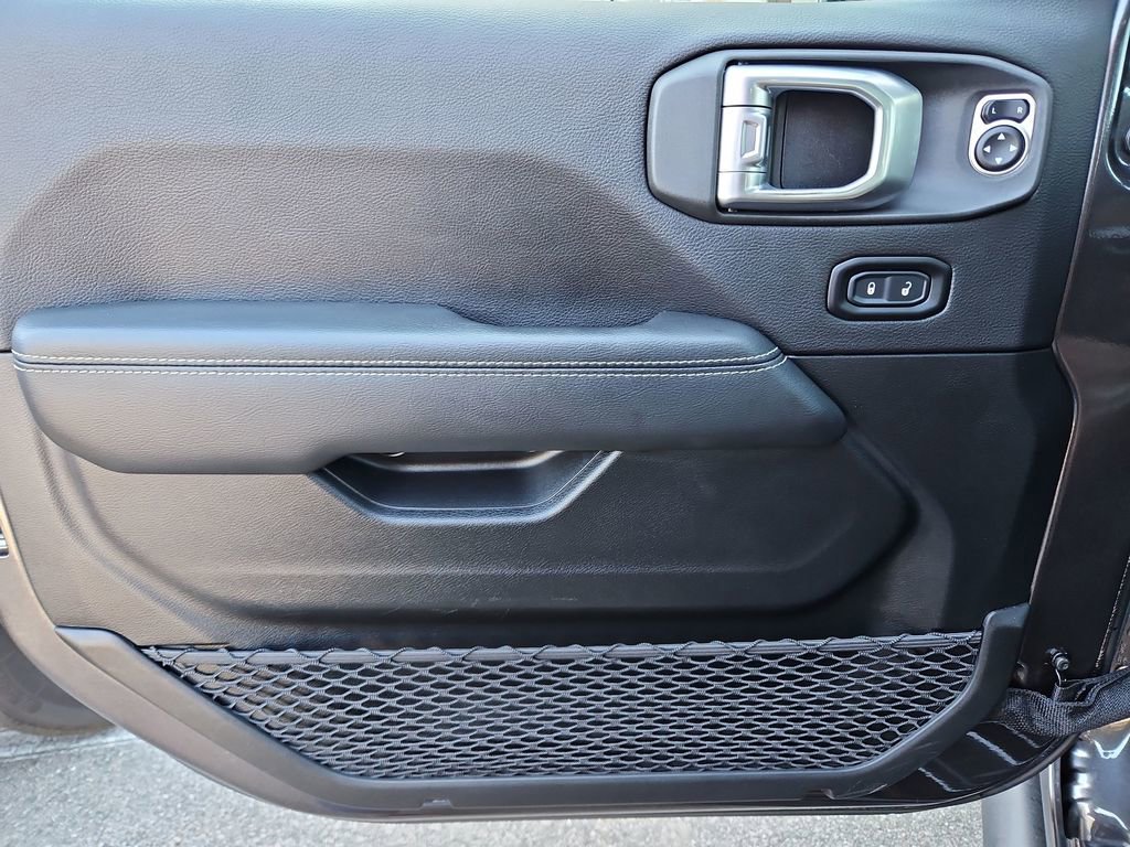 Used 2020 Jeep Wrangler Unlimited Rubicon image 26