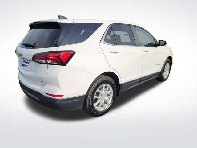 Used 2024 Chevrolet Equinox LT w/ LPO, Floor Liner Package image 5