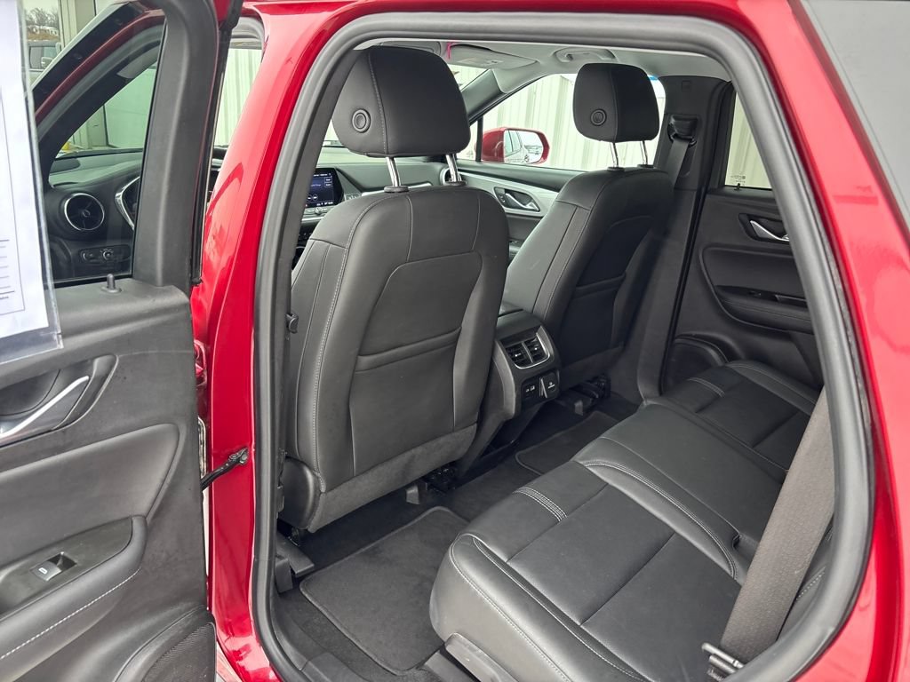 Used 2019 Chevrolet Blazer LT w/ Sound & Technology Package FWD image 21