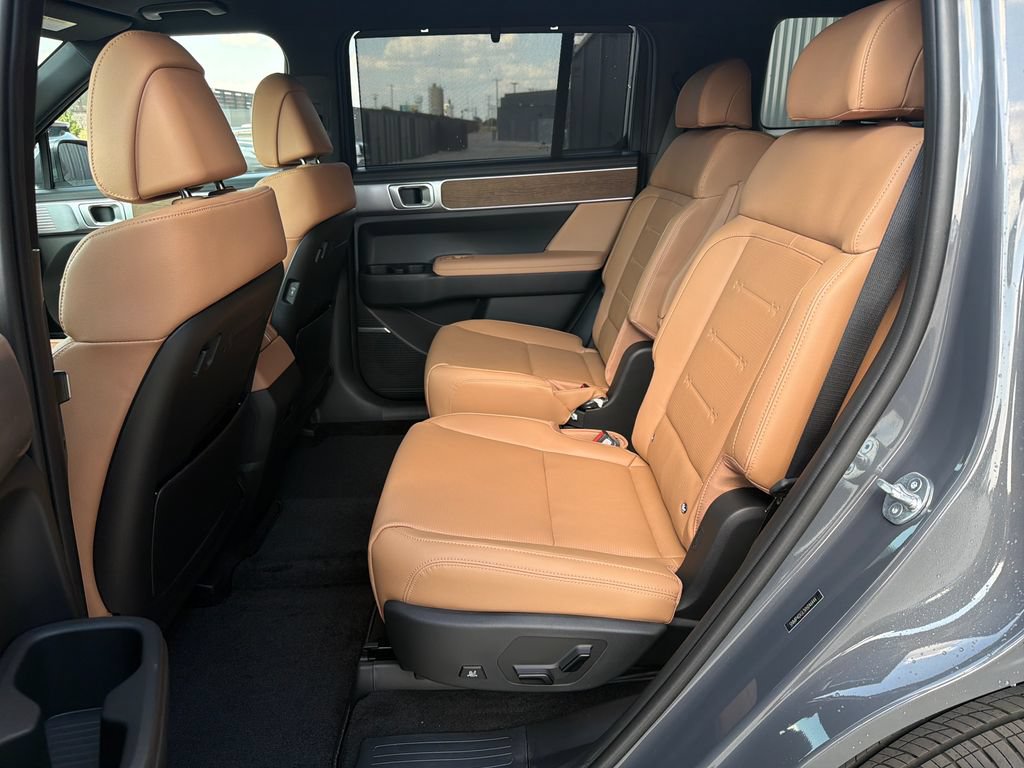 New 2027 Hyundai Santa Fe Limited AWD/4WD image 19