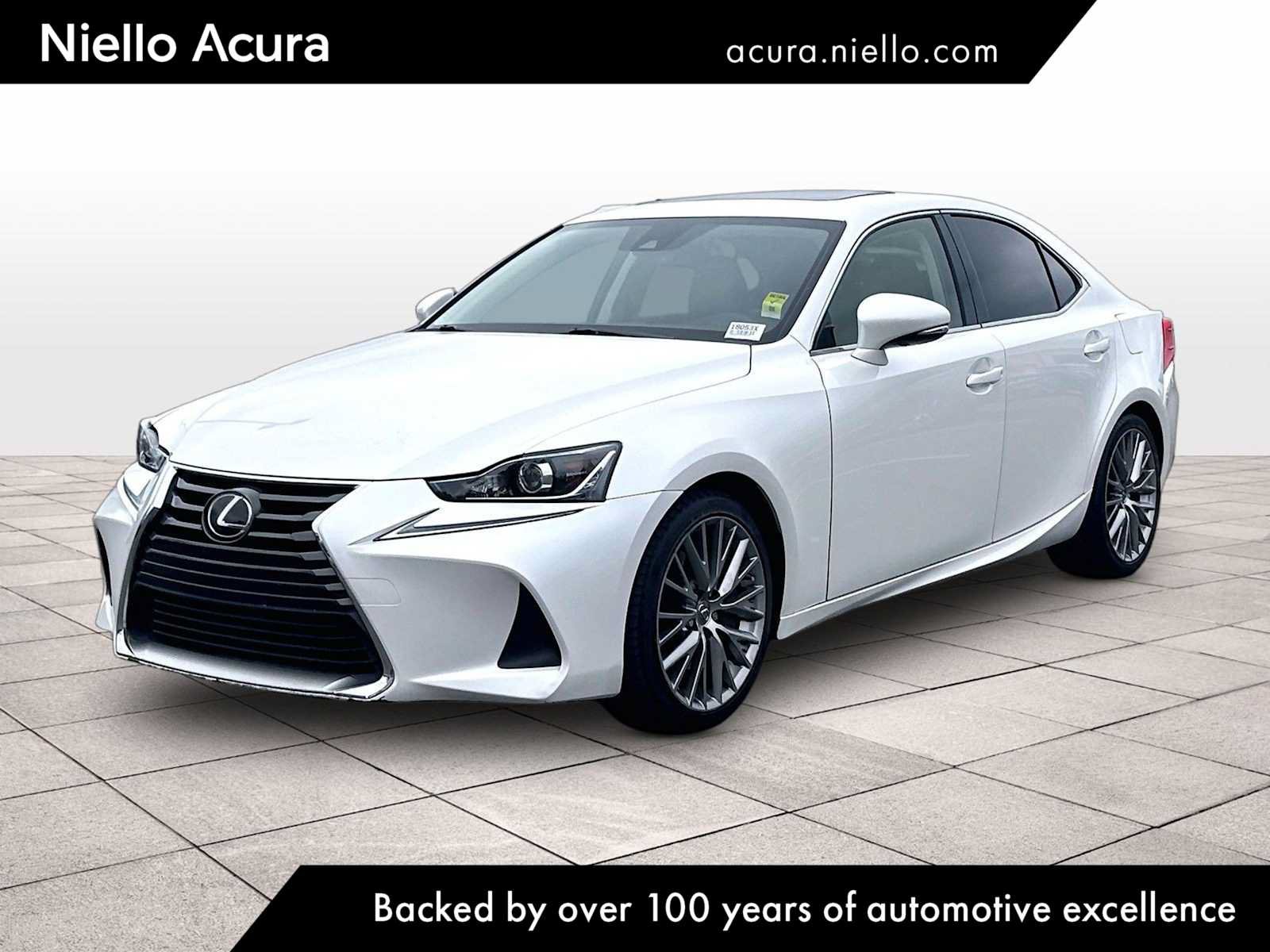 Used 2017 Lexus IS 200t RWD image 1