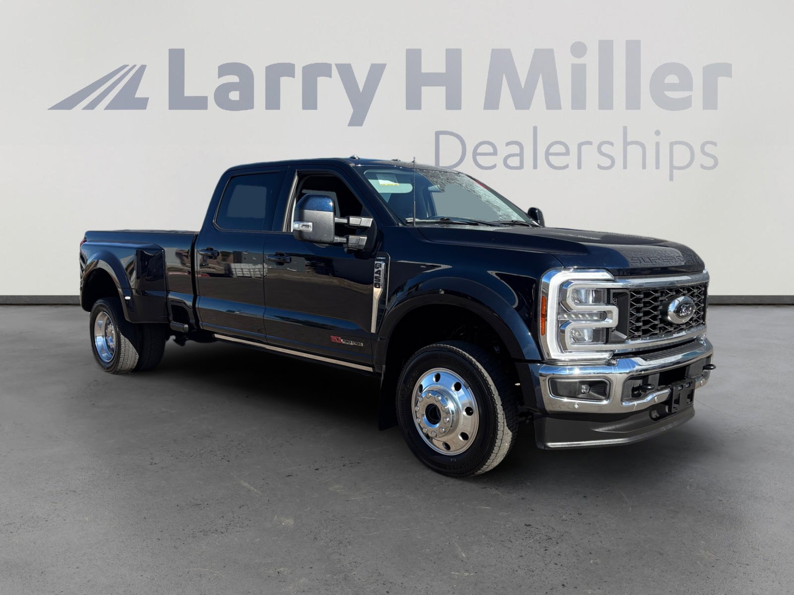 Used 2023 Ford F450 Lariat w/ Lariat Ultimate Package image 7
