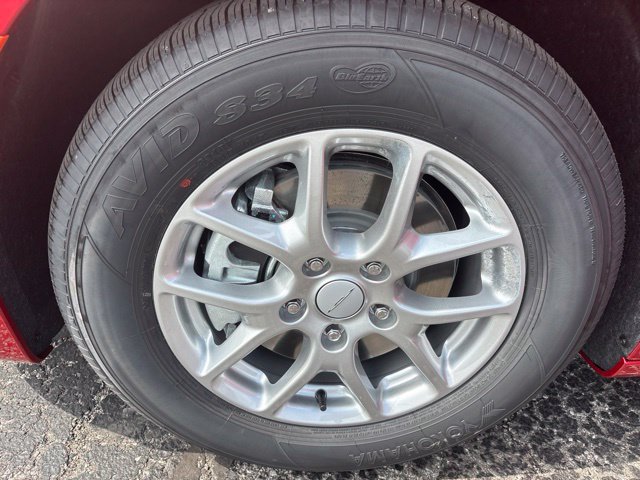 New 2027 Chrysler Pacifica LX FWD image 27