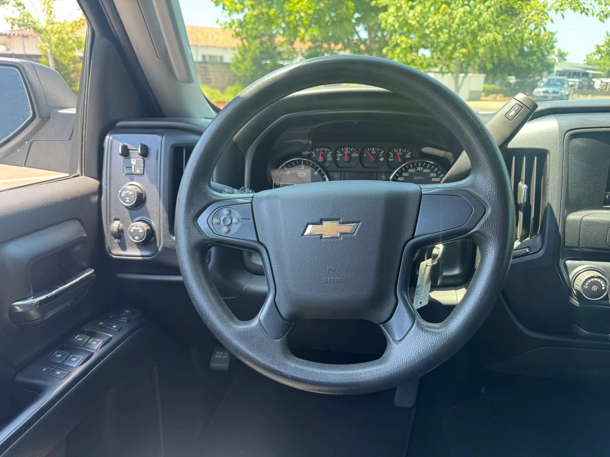 Used 2018 Chevrolet Silverado 1500 W/T w/ Special Service Package AWD/4WD image 14