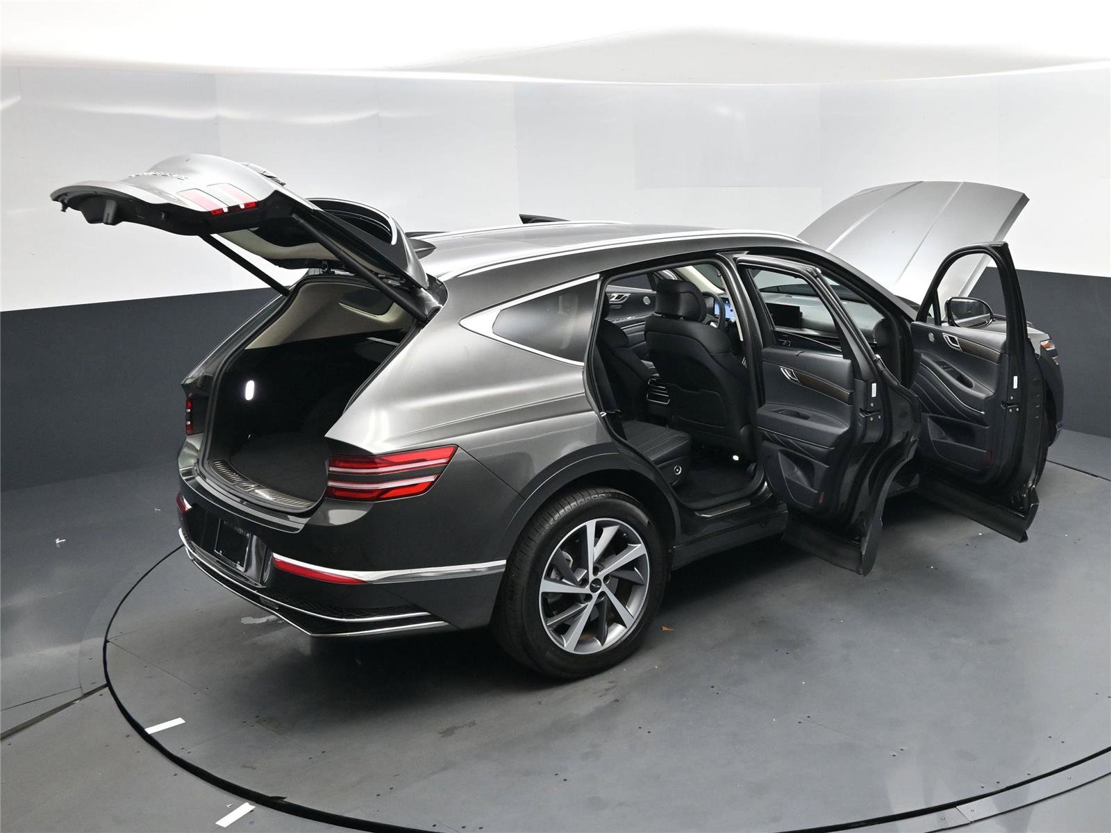 Used 2025 Genesis GV80 2.5T Select image 18