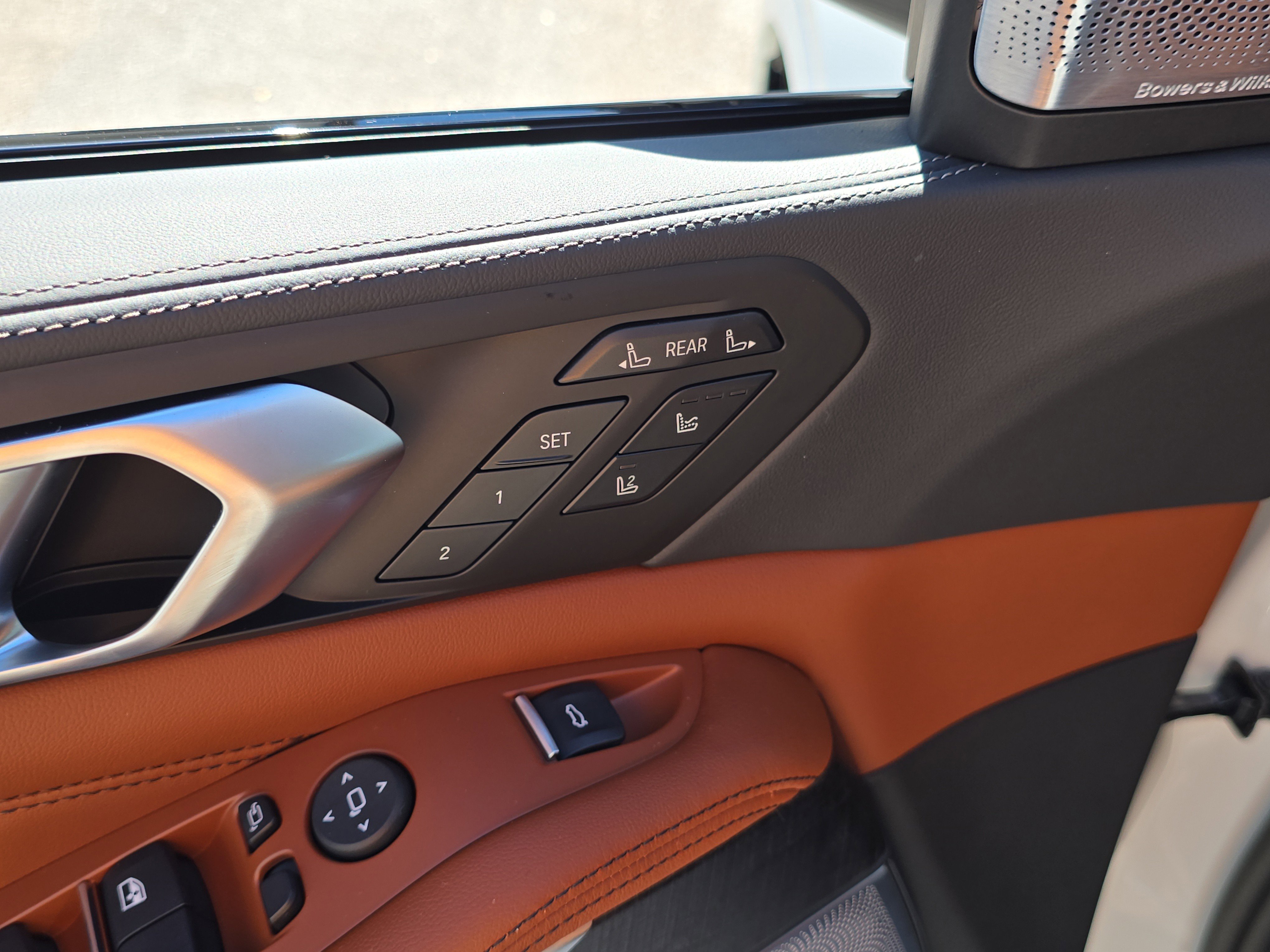 New 2026 BMW ALPINA XB7 image 21