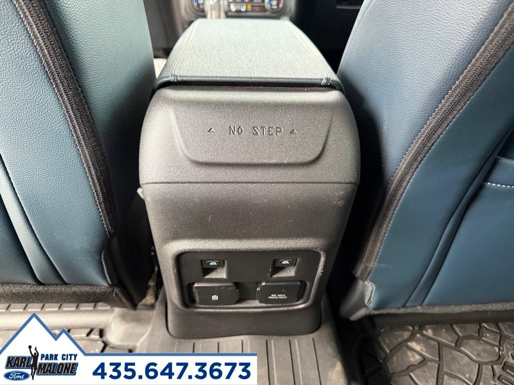 Used 2024 Ford Bronco Outer Banks AWD/4WD image 28