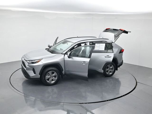 Used 2024 Toyota RAV4 XLE image 46