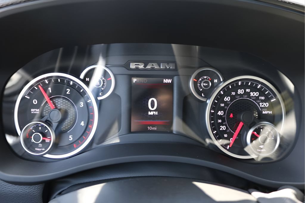 New 2027 RAM 3500 Tradesman AWD/4WD image 25