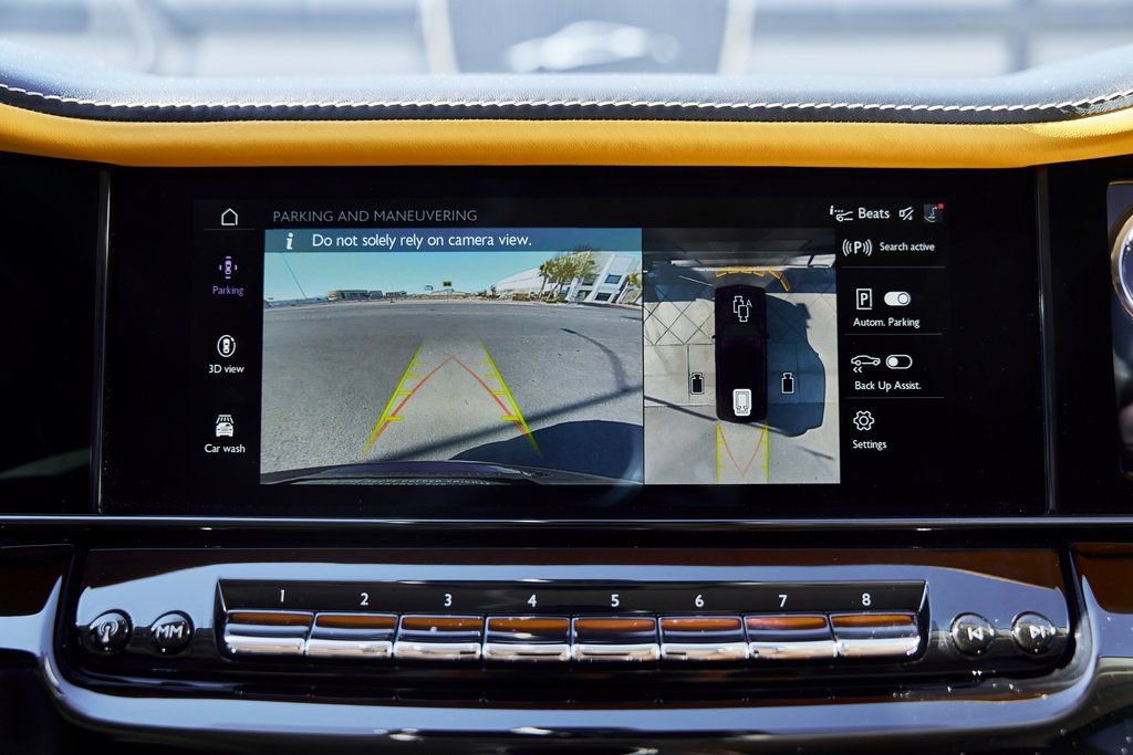 Used 2025 Rolls-Royce Cullinan image 87