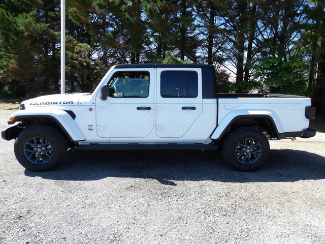 New 2026 Jeep Gladiator Mojave AWD/4WD image 2