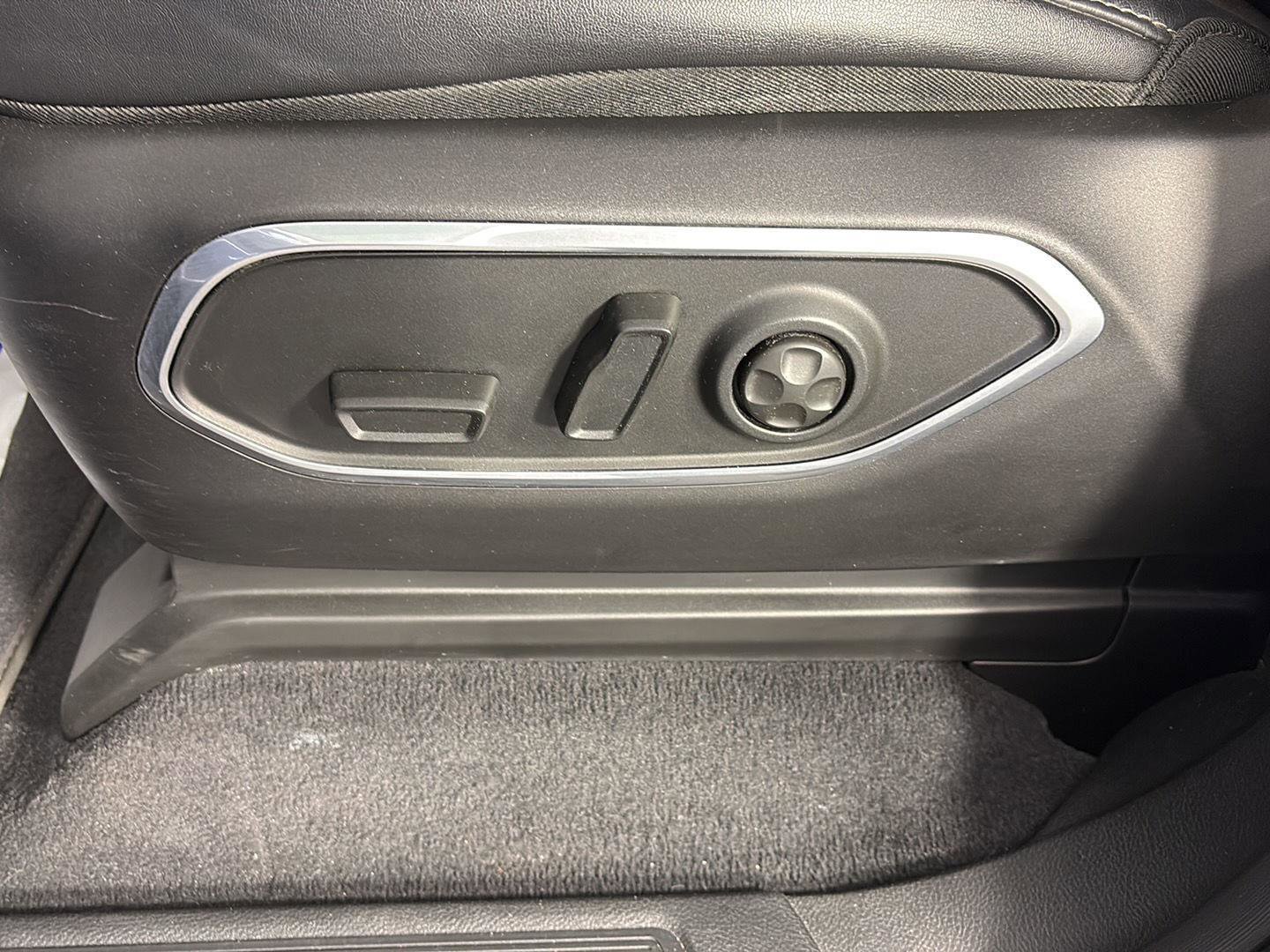 Used 2023 Jeep Wagoneer Series II image 25