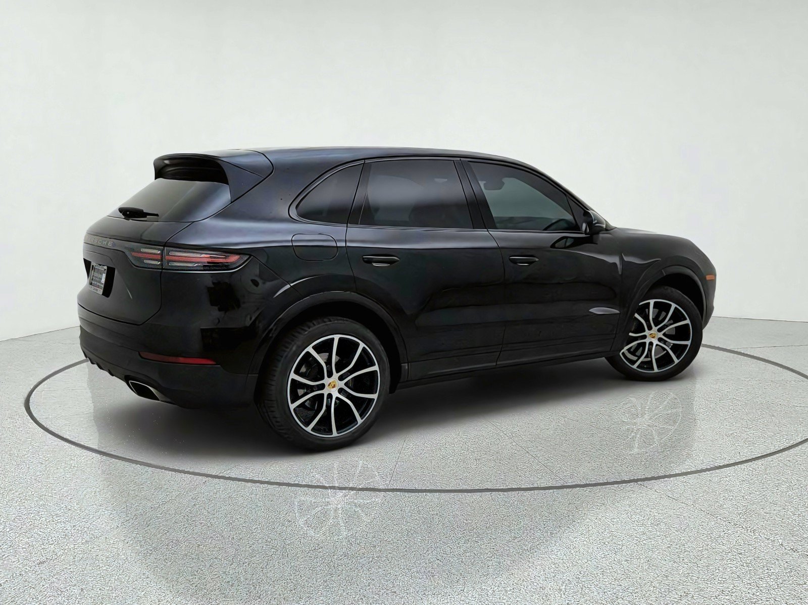 Used 2021 Porsche Cayenne AWD/4WD image 8