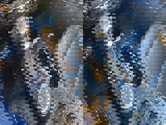 Used 2023 Ford Bronco Badlands image 17