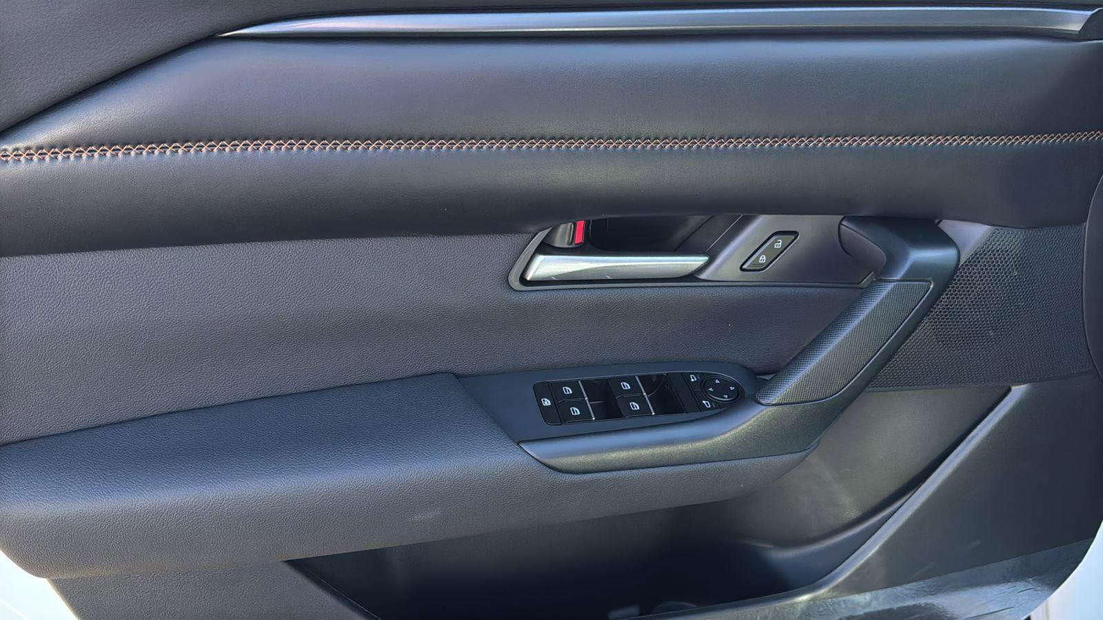 New 2026 MAZDA CX-50 AWD 2.5 Hybrid w/ Cargo Package image 8