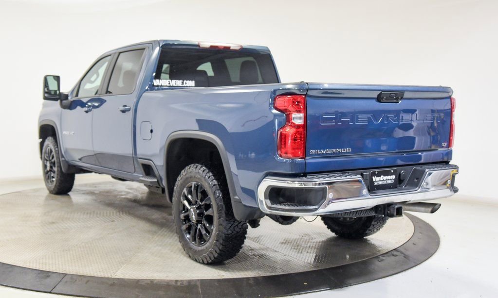 Used 2025 Chevrolet Silverado 2500 LT w/ Safety Package image 9