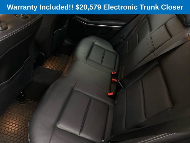 Used 2016 Mercedes-Benz E 350 4MATIC Sedan image 11