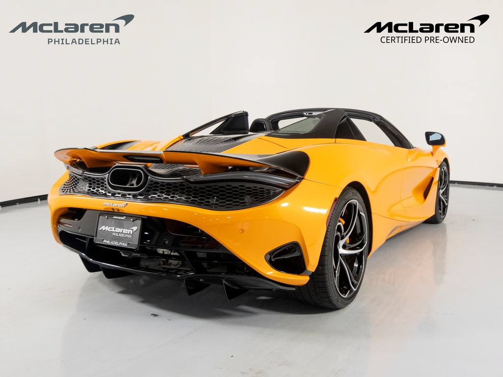 Used 2024 McLaren 750S Spider RWD image 6