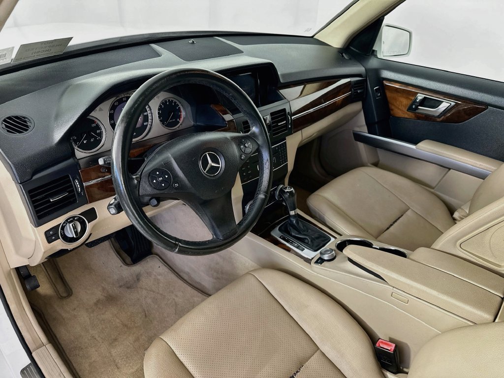 Used 2012 Mercedes-Benz GLK 350 2WD image 28