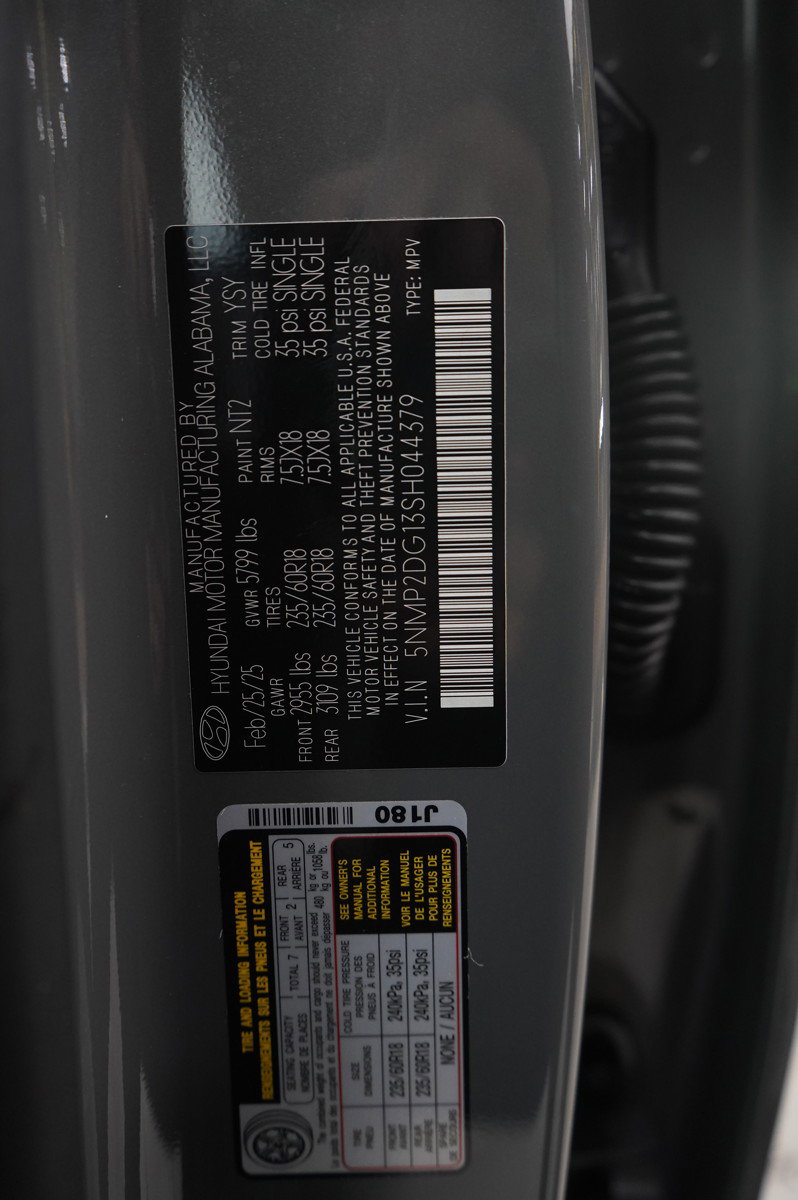 Used 2025 Hyundai Santa Fe SEL image 24