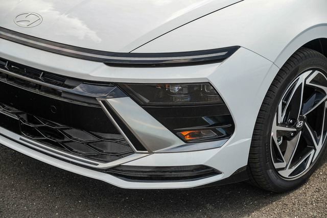 New 2026 Hyundai Sonata SEL FWD image 10