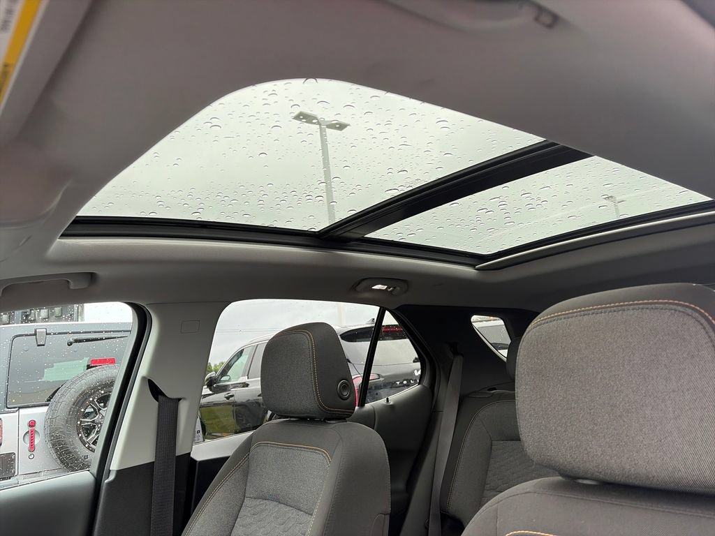 Used 2020 Chevrolet Equinox LT AWD/4WD image 26