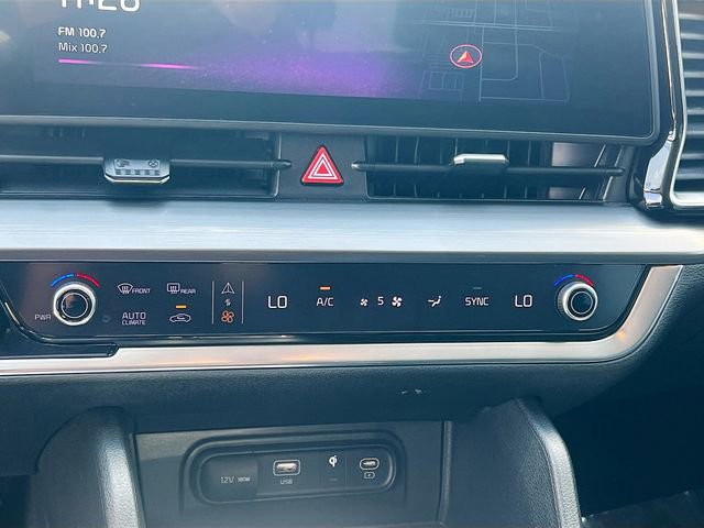 Used 2023 Kia Sportage EX FWD image 23