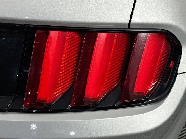 Used 2017 Ford Mustang Premium RWD image 27