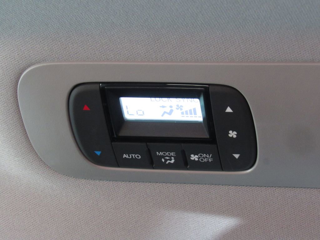 Used 2023 Honda Odyssey Touring image 37