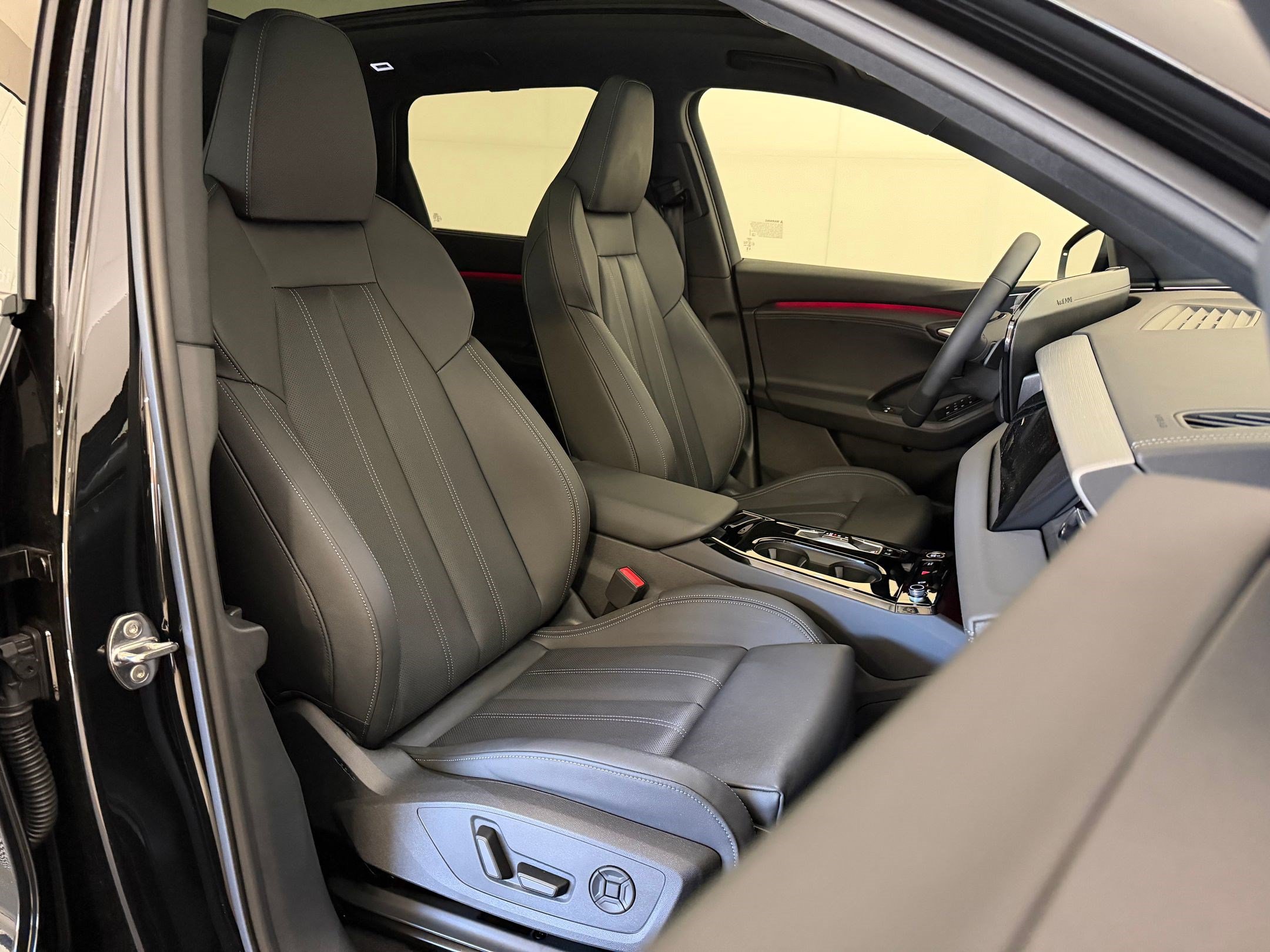 New 2027 Audi Q6 e-tron Premium Plus AWD/4WD image 31