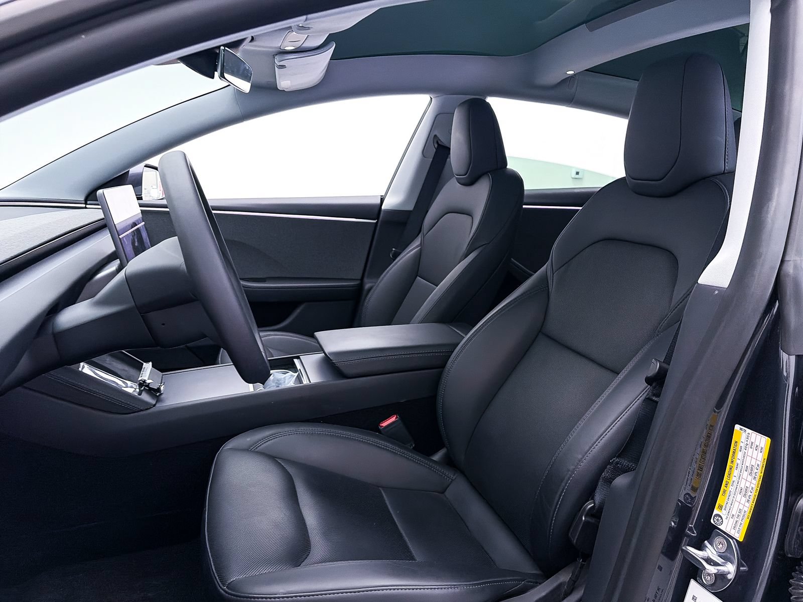 Used 2025 Tesla Model 3 Long Range RWD image 18