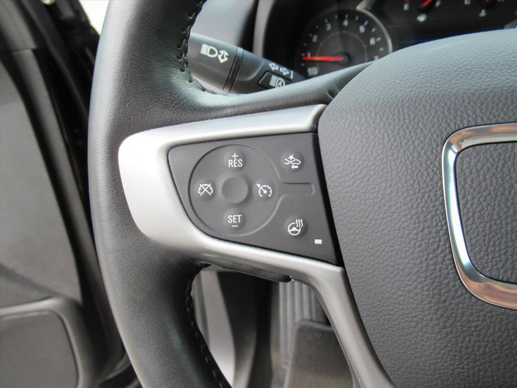 Used 2020 GMC Terrain SLT w/ Preferred Package image 17